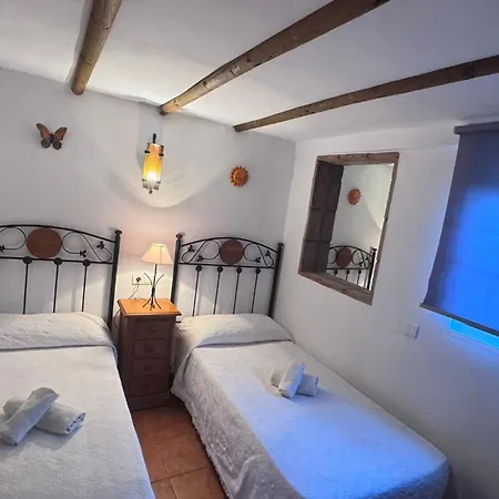 Ferienhaus Paloma, *